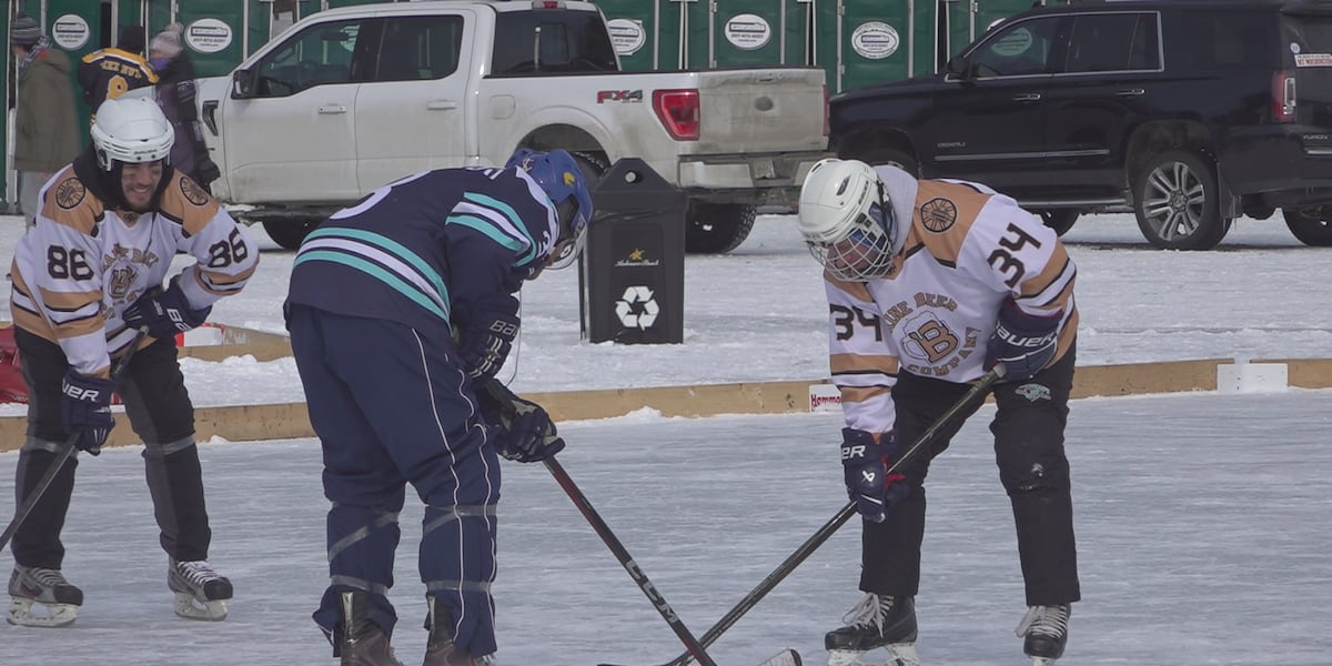 Over 60 teams participate in Maine Pond Hockey Classic tournament in Oakland