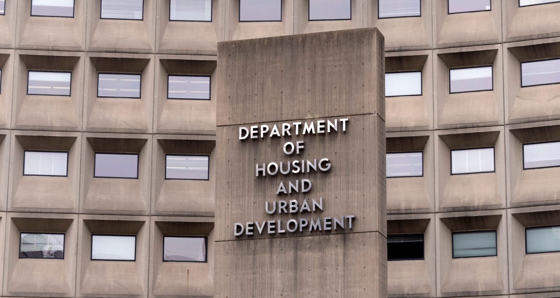 HUD looks to pull federal housing assistance for families with mixed immigration status