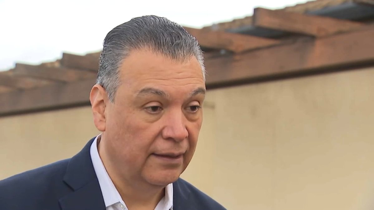 California Sen. Alex Padilla talks immigration, tariffs, Trump – NBC Bay Area