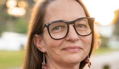 MEET THE CANDIDATES: Anne Fulton, Oakland Town Commission District 4