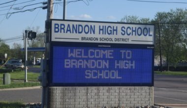 School districts begin voting on new millage proposal – The Oakland Press