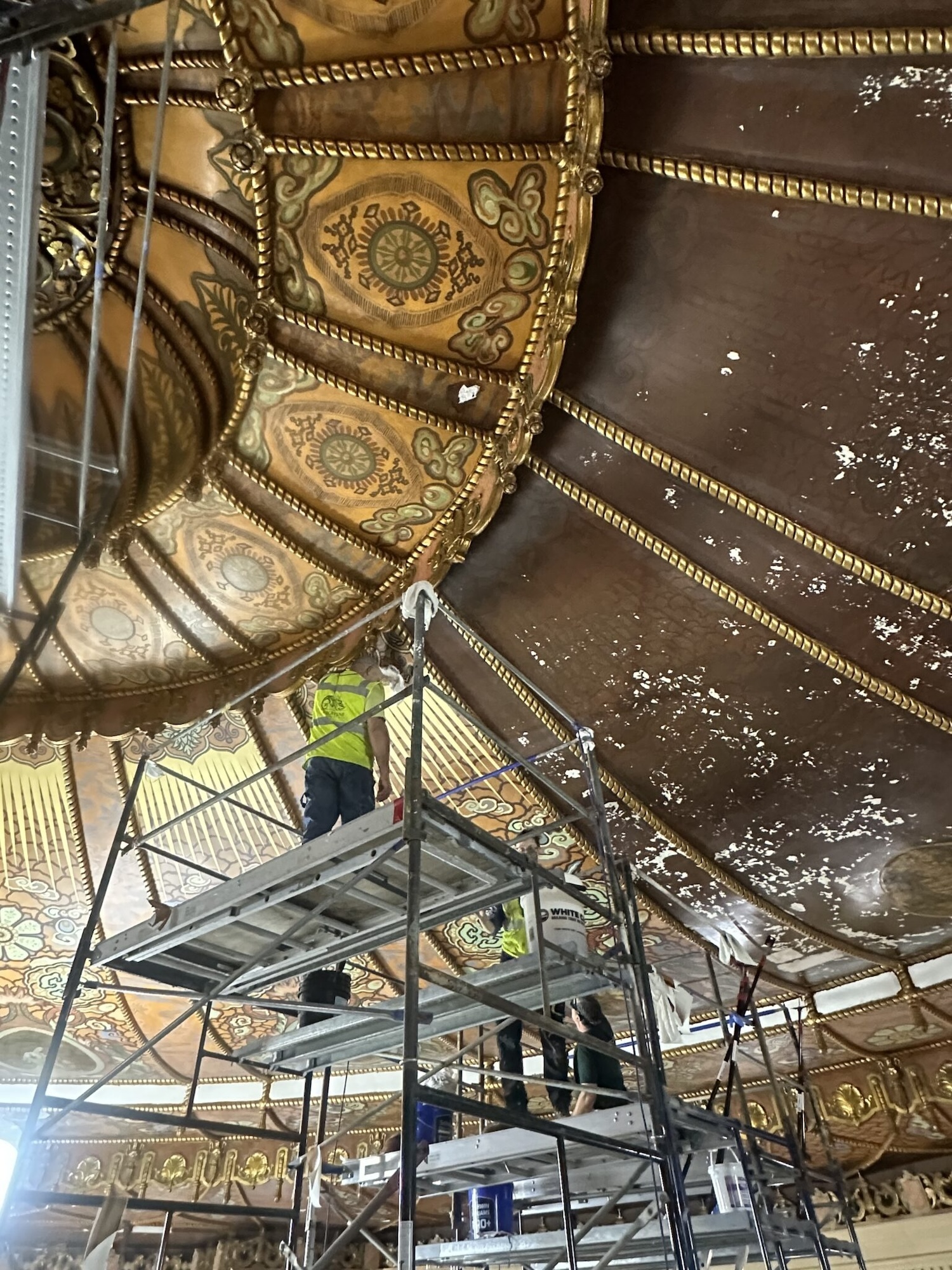 castro theatre interior.