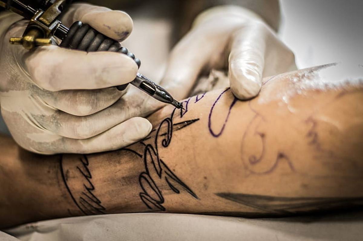 5 Fabulous Friday The 13th Flash Tattoo Deals Around L.A. Today