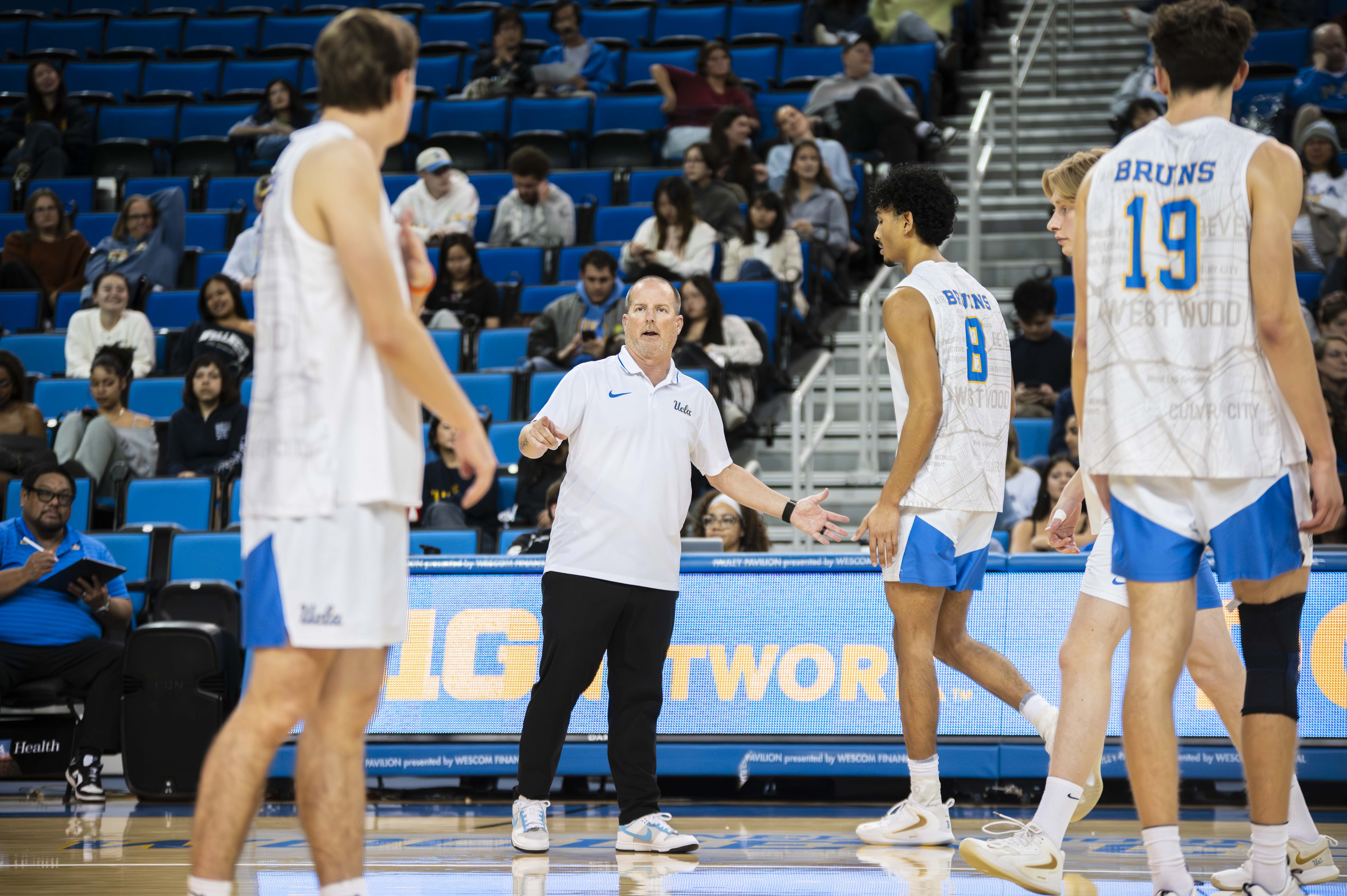 (Elle Smith/Daily Bruin)