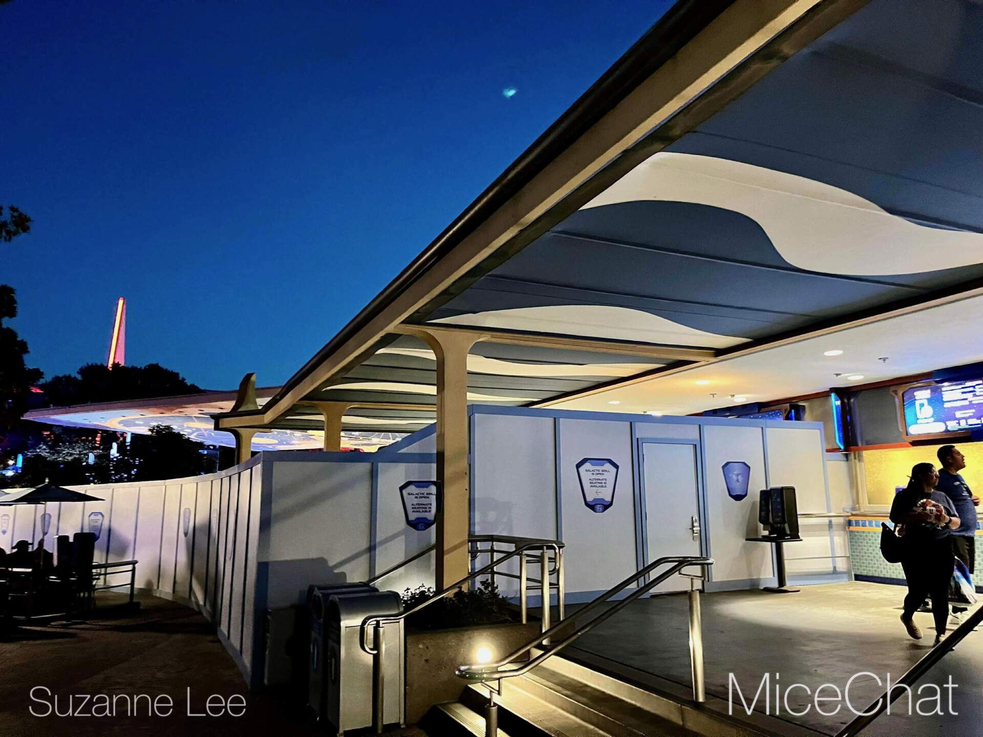 , DISNEYLAND UPDATE: Transport Troubles, 25 Years of Change & After Dark Dates Drop