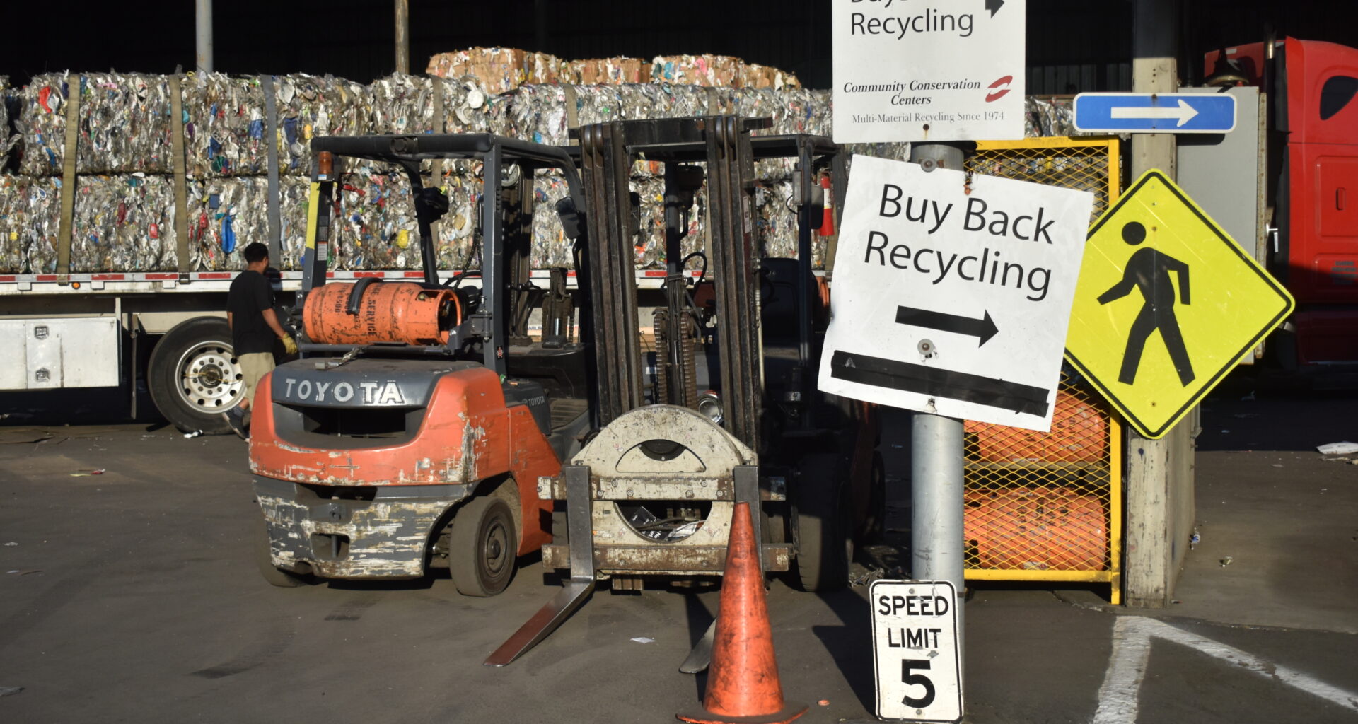 Berkeley's no-bid city contracts could be a bad deal