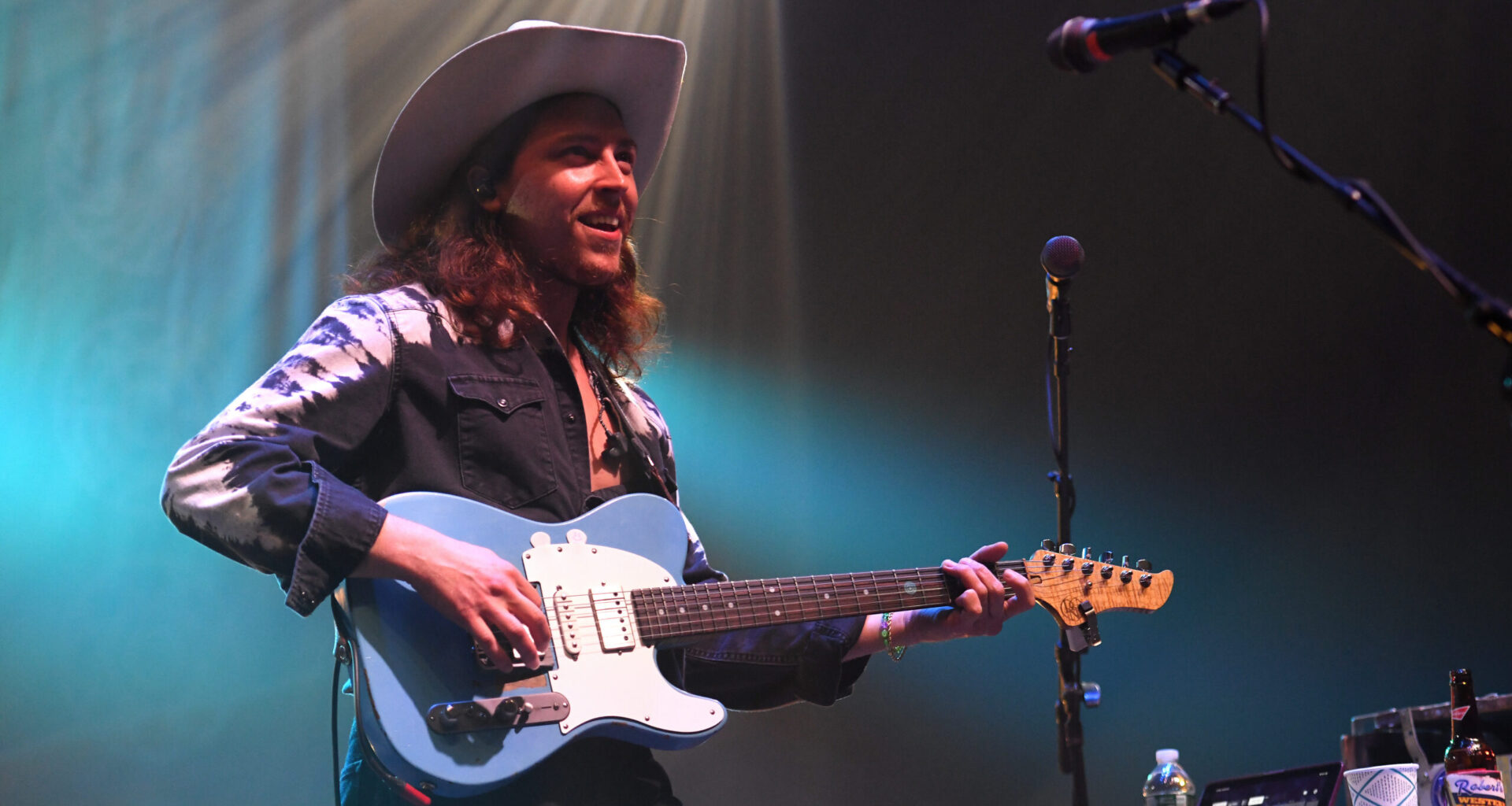 Reed Mathis Joins Daniel Donato's Cosmic Country in San Francisco