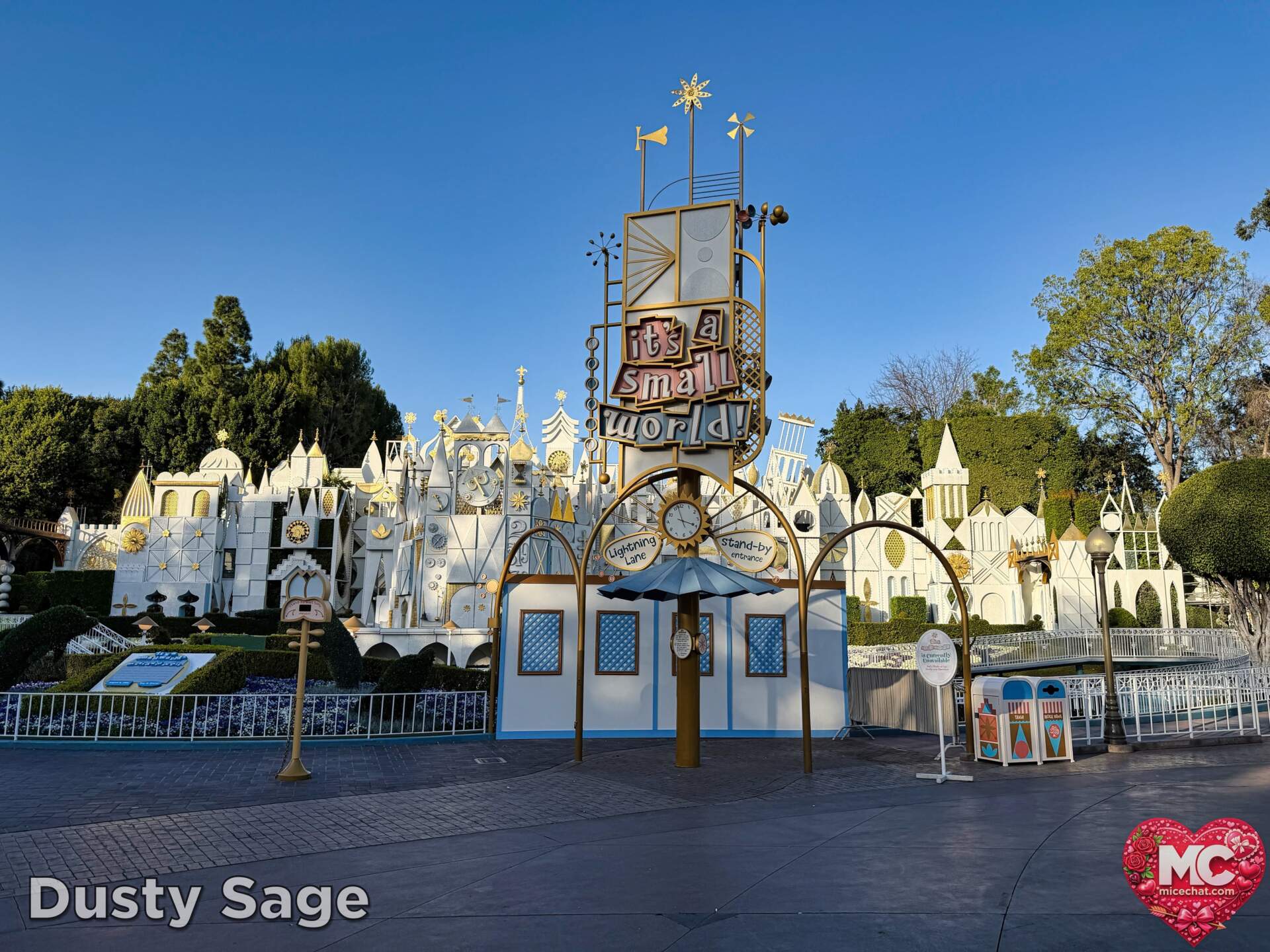 , DISNEYLAND UPDATE: Transport Troubles, 25 Years of Change & After Dark Dates Drop