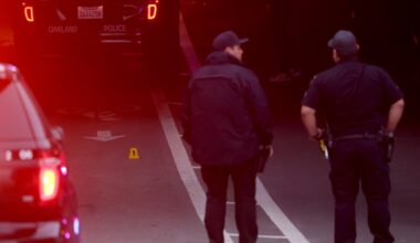 He was robbed and killed in an East Oakland setup, 22 years after his dad suffered a similar fate