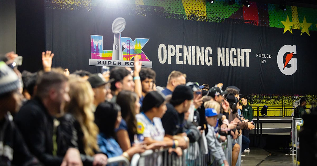 San Jose draws large number of fans during Super Bowl week