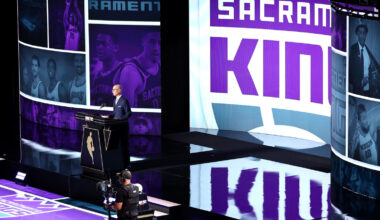 At this point, the Sacramento Kings need to keep losing