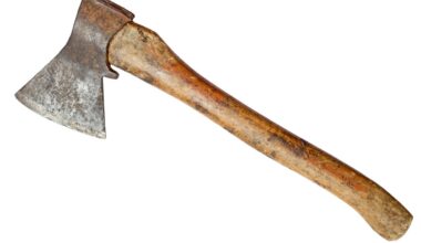 Hatchet-wielding man goes on the attack in Vista – NBC 7 San Diego