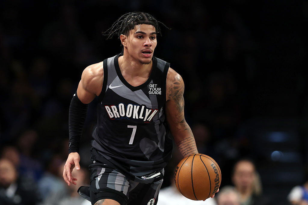 Sacramento Kings to sign former top-10 pick Killian Hayes