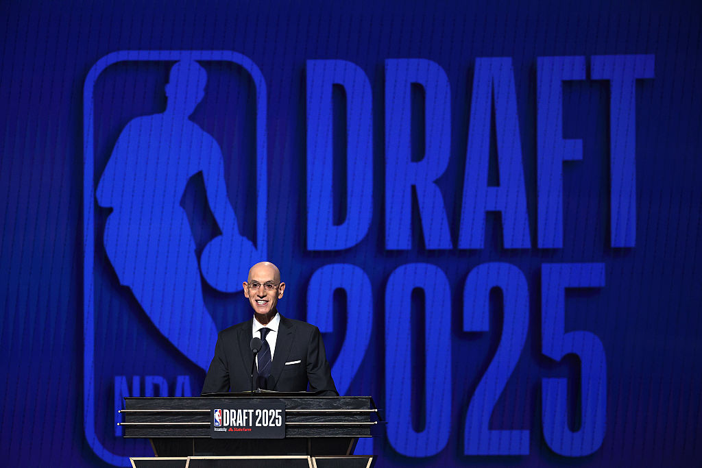 Are the Sacramento Kings part of the NBA's tanking problem?