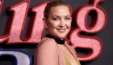 NEW YORK, NEW YORK - DECEMBER 11: Kate Hudson attends the "Song Sung Blue" New York Premiere at AMC Lincoln Square Theater on December 11, 2025 in New York City. (Photo by )