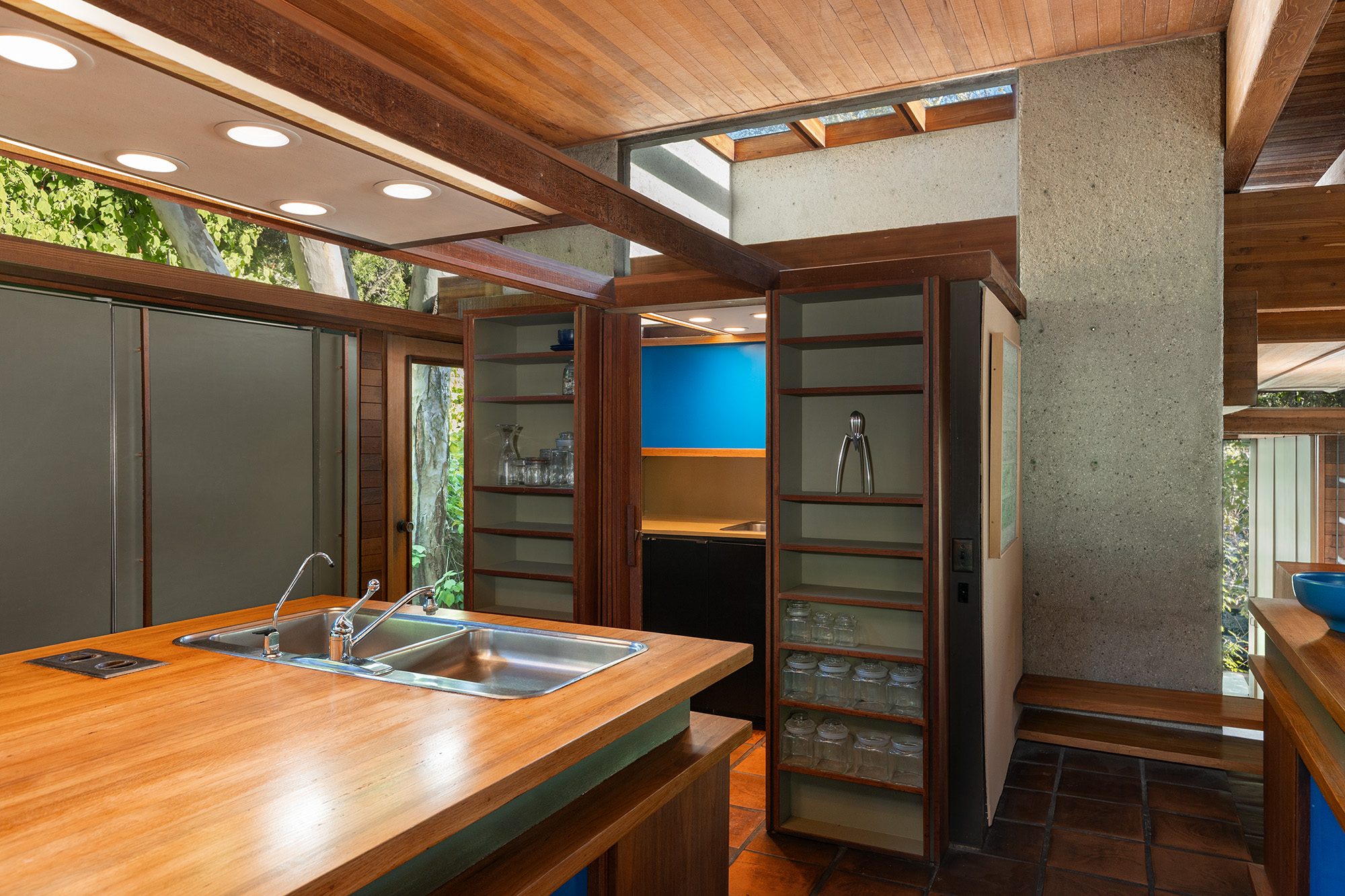 Another view of the kitchen