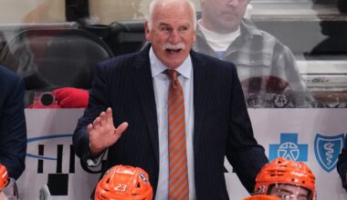 Joel Quenneville reaches 1,000 victories, joining Scotty Bowman in an elite club for NHL coaches