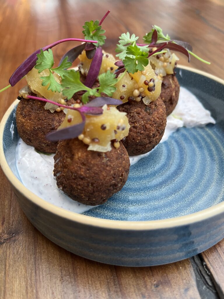 Magpie Cafe cauliflower fritters