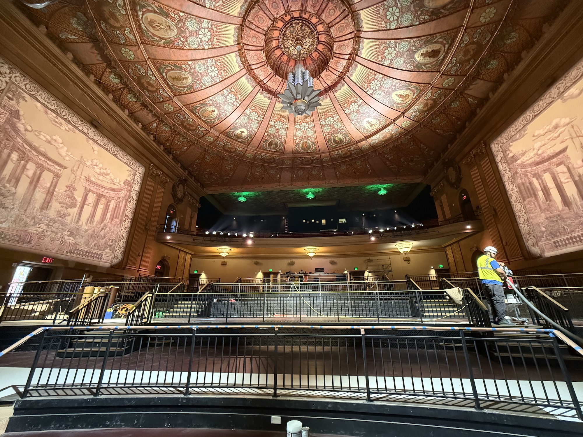 castro theatre interior.
