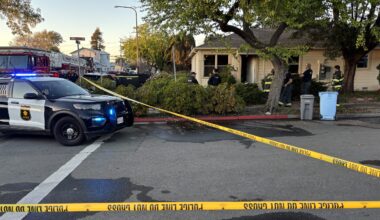 Woman dies in duplex fire in Berkeley’s Poet’s Corner