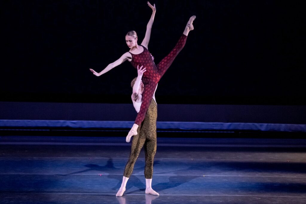 Los Angeles Ballet - Brigitte Edwards and Marco Biella in "Frank Bridge Variations" choreography by Hans van Manen - Photo by Cheryl Mann.