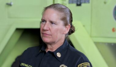 Ex-fire chief sues Los Angeles, alleging retaliation by Bass over Palisades response – Daily News