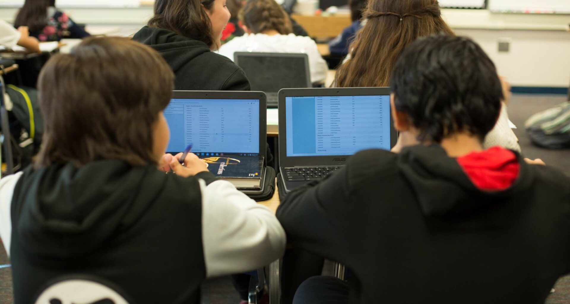 Fresno Unified students must return laptops as district shifts focus to in-class use