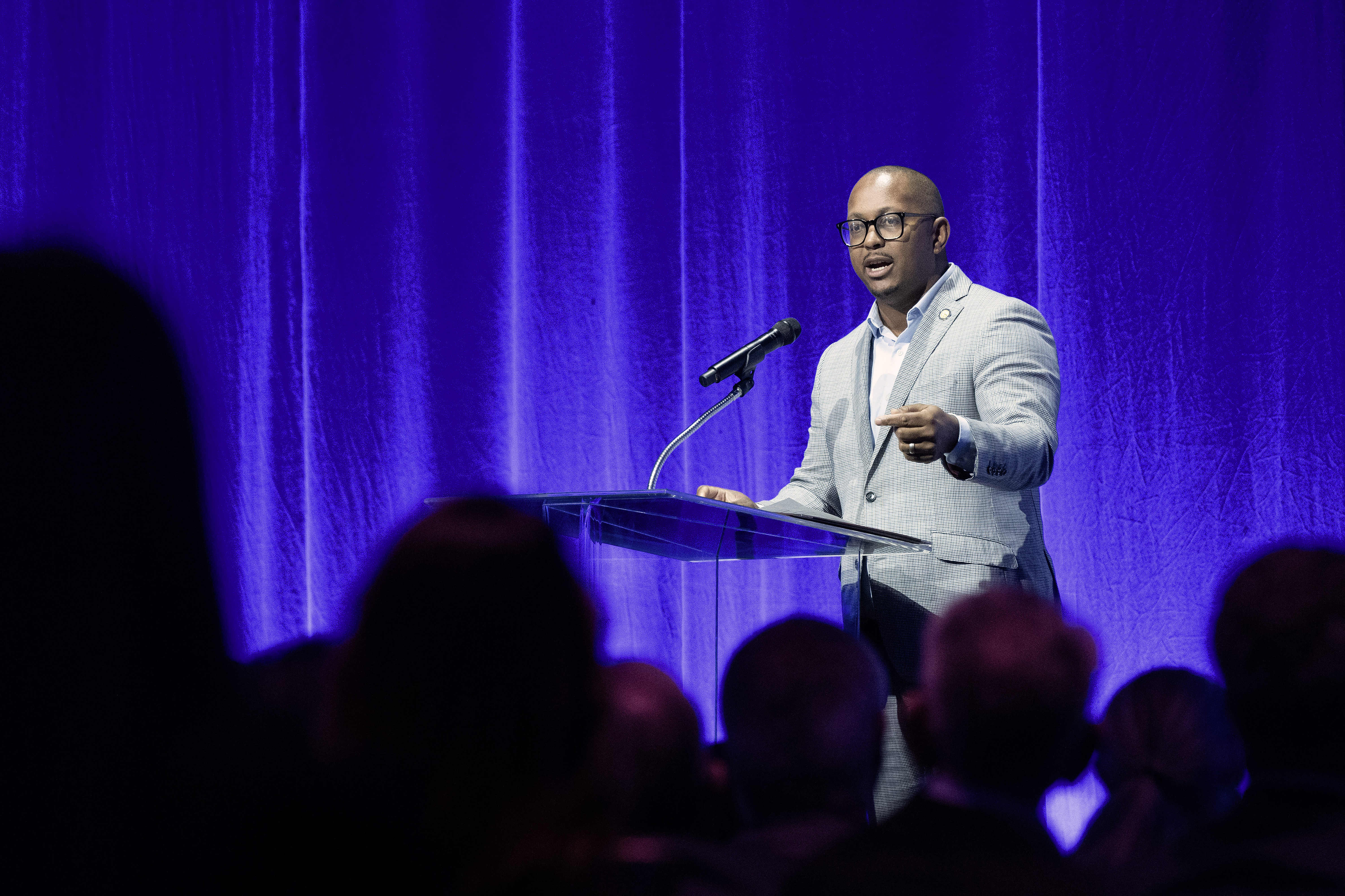 Mayor Rex Richardson speaks during former Mayor Bob Fosterâs celebration...