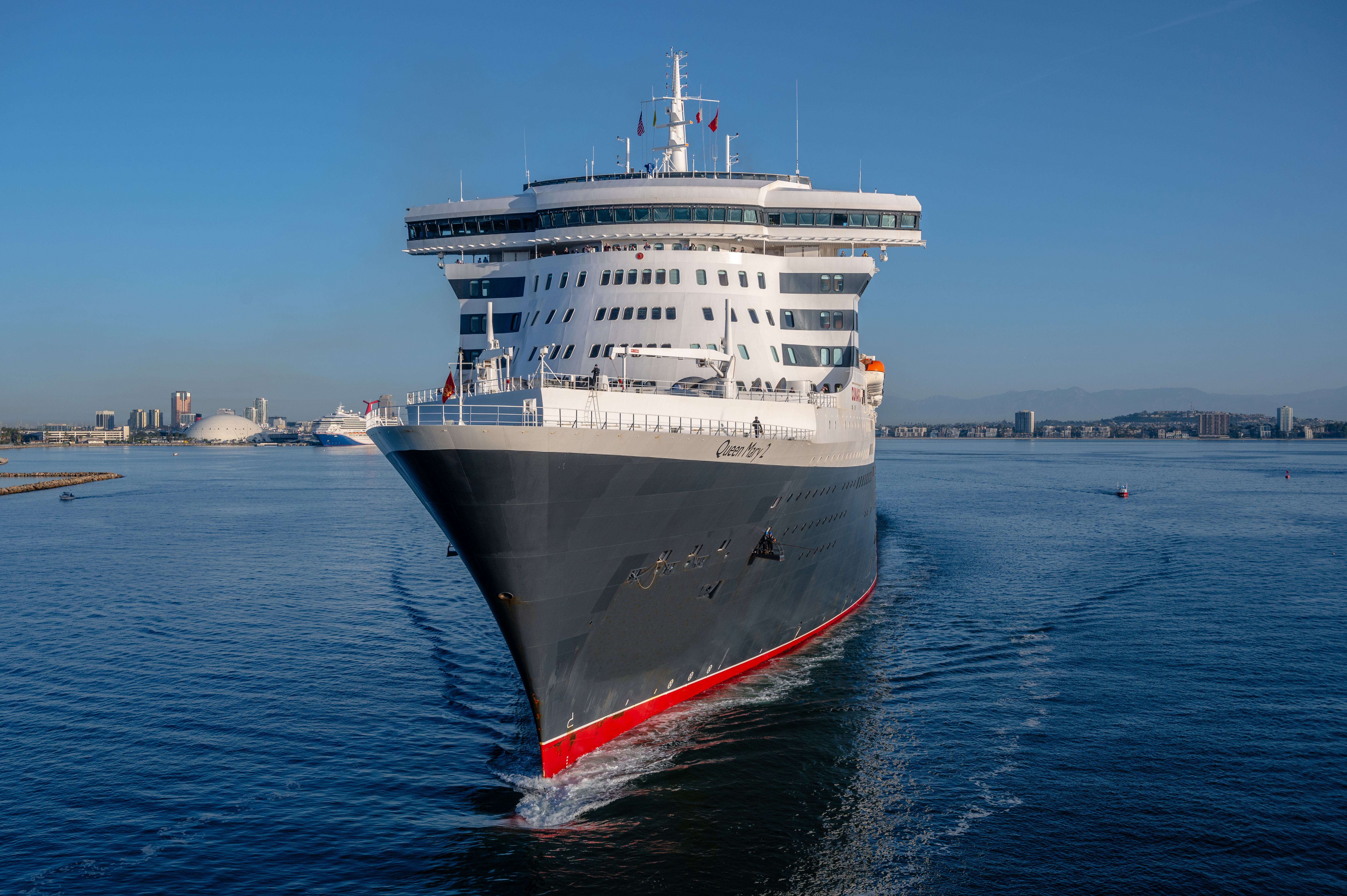 The Queen Mary 2 heads to the Port of Los...