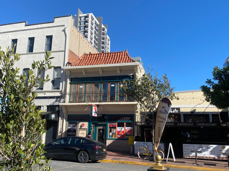 Manila Cafe building