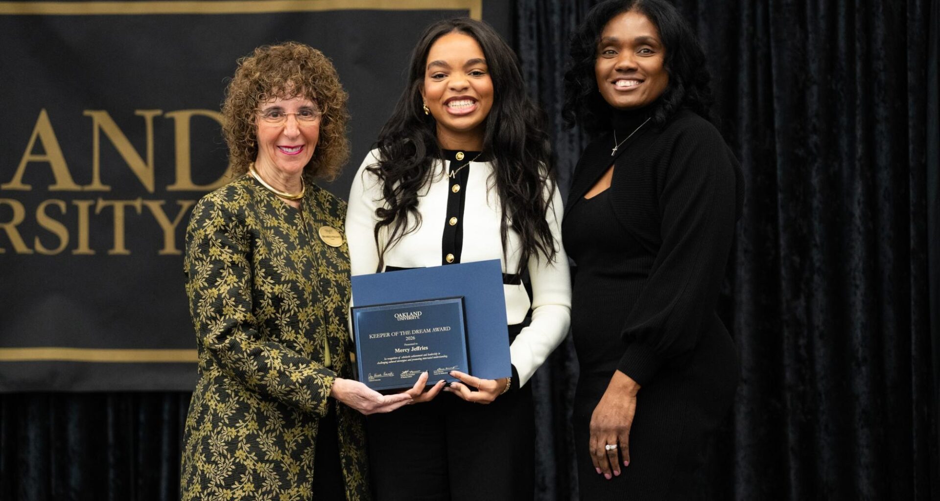 Keeper of The Dream recipient – The Oakland Post