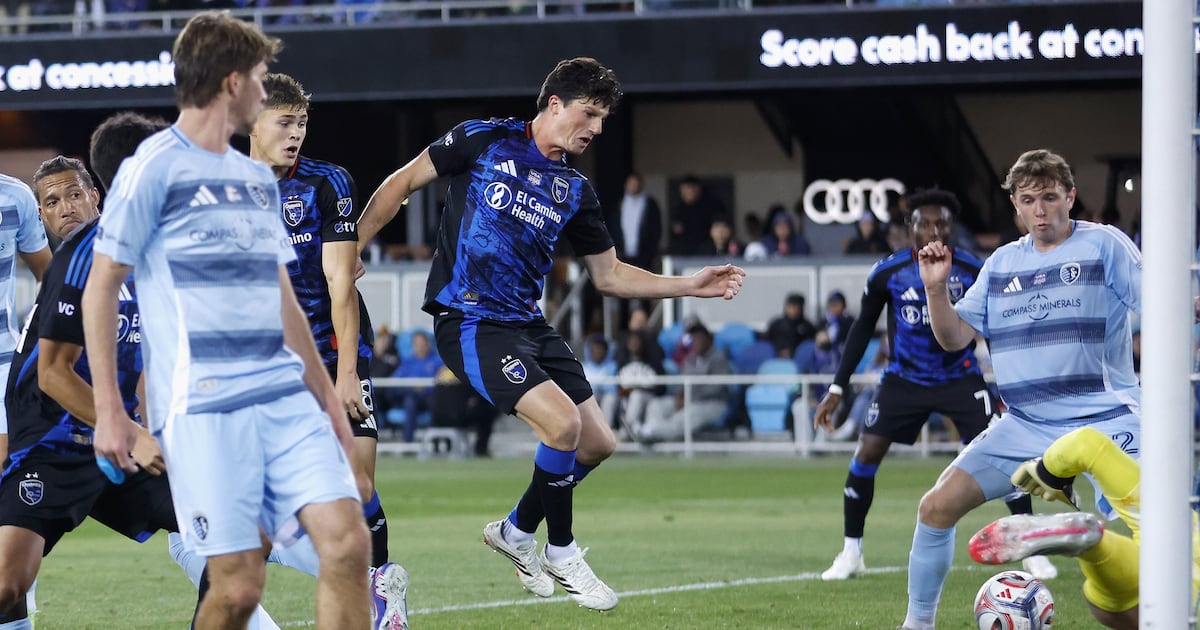 Daniel Munie's season-opening brace helps San Jose Earthquakes rattle Sporting KC