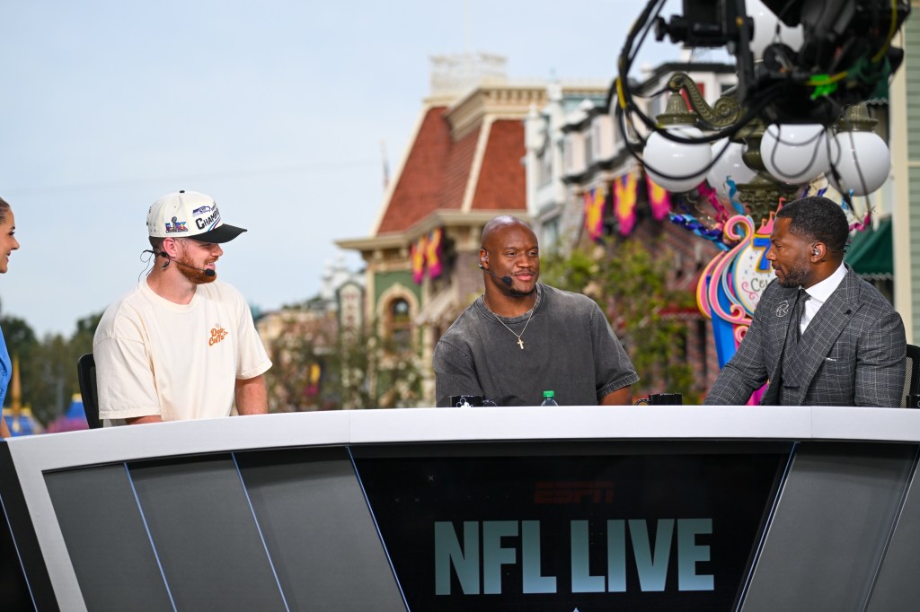 Disneyland to play a key role in ESPN’s ‘Year of the Super Bowl’ celebration – San Gabriel Valley Tribune