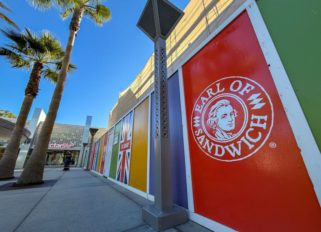 Earl of Sandwich hiring for new Downtown Disney restaurants – Orange County Register