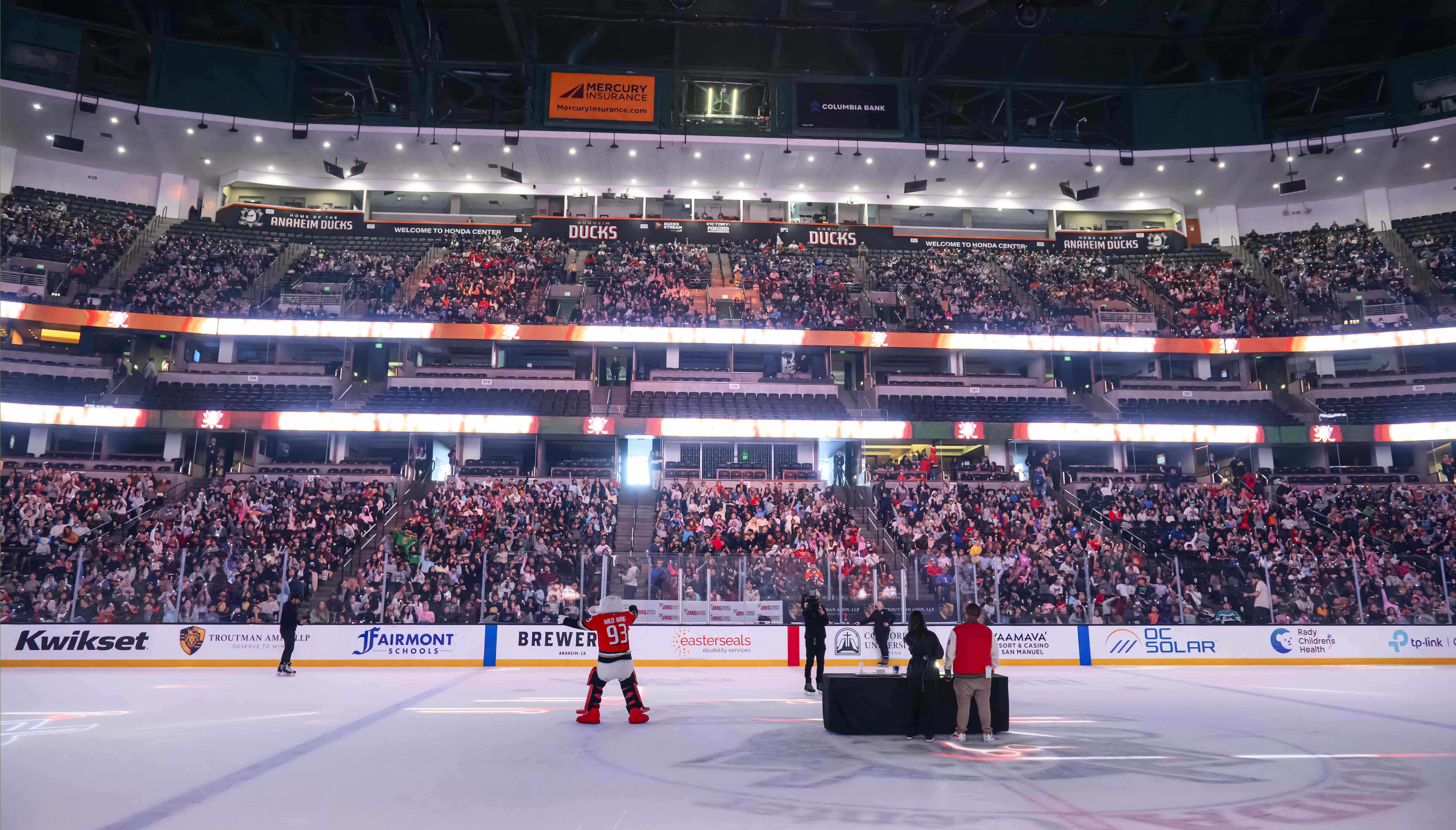 About 7000 elementary school kids attend the Anaheim Ducksâ First...