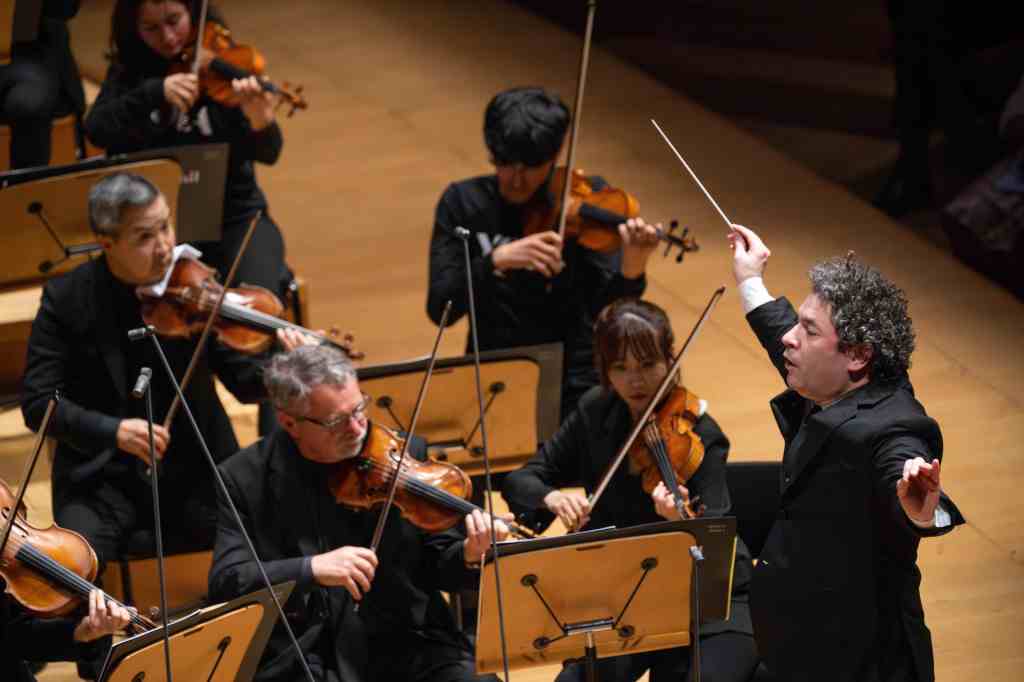 Valentine’s Day plans that skip dinner and head straight to the show – Orange County Register