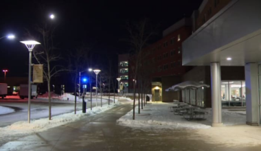 Oakland University lockdown continues as police search for assault suspect