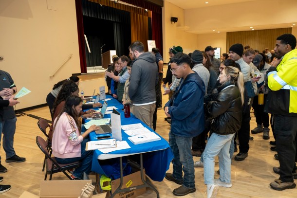 Volunteers check in at the Scottish Rite Masonic Center to get their assignments for the 2026 unhoused Point-in-Time Count. Russell Stiger Jr., OBSERVER