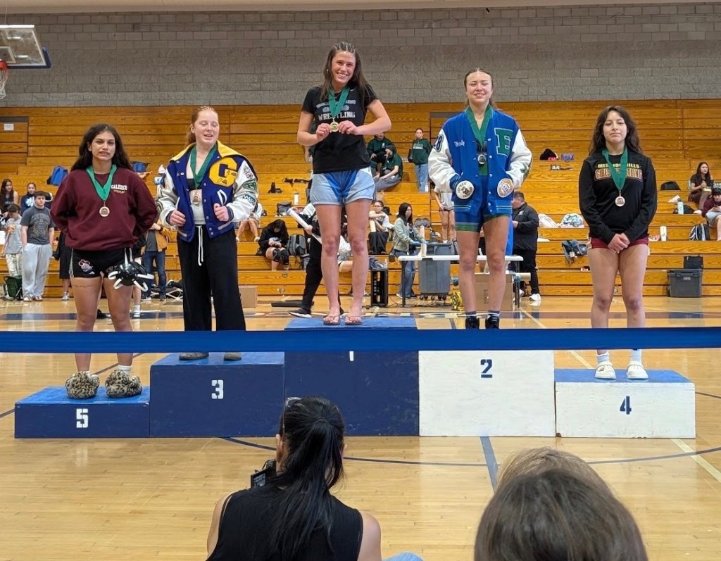 Bronco Pepperdine-Le headed to girls Master’s wrestling meet after Division 1 win – San Diego Union-Tribune