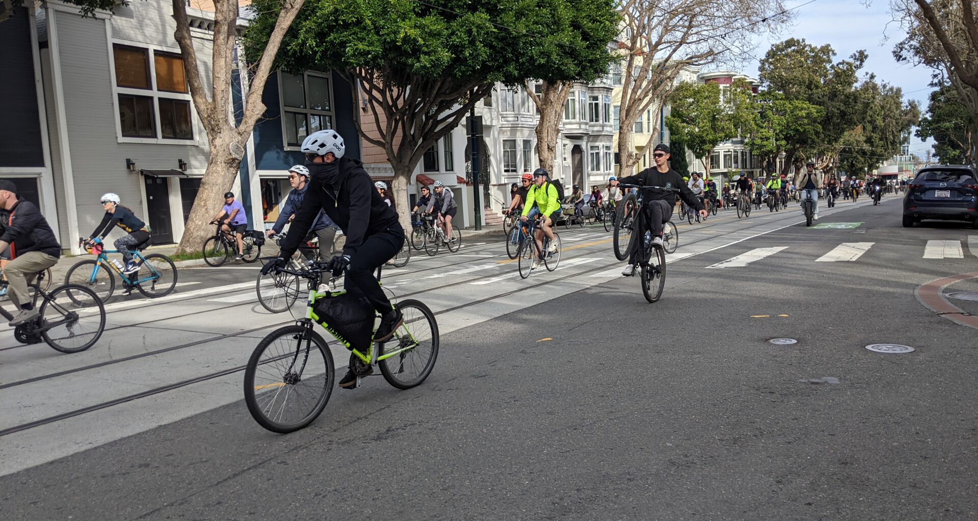 Bay Area Bicyclists Honor Alex Pretti