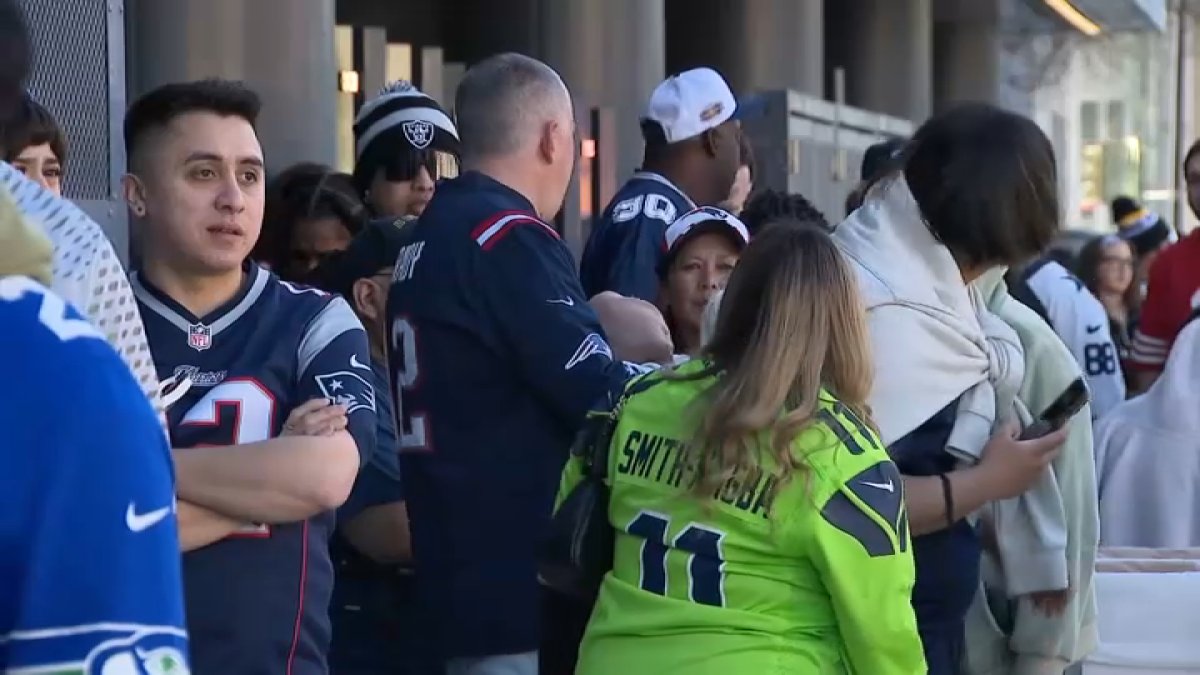 Super Bowl Opening Night in San Jose draws hundreds of fans – NBC Bay Area