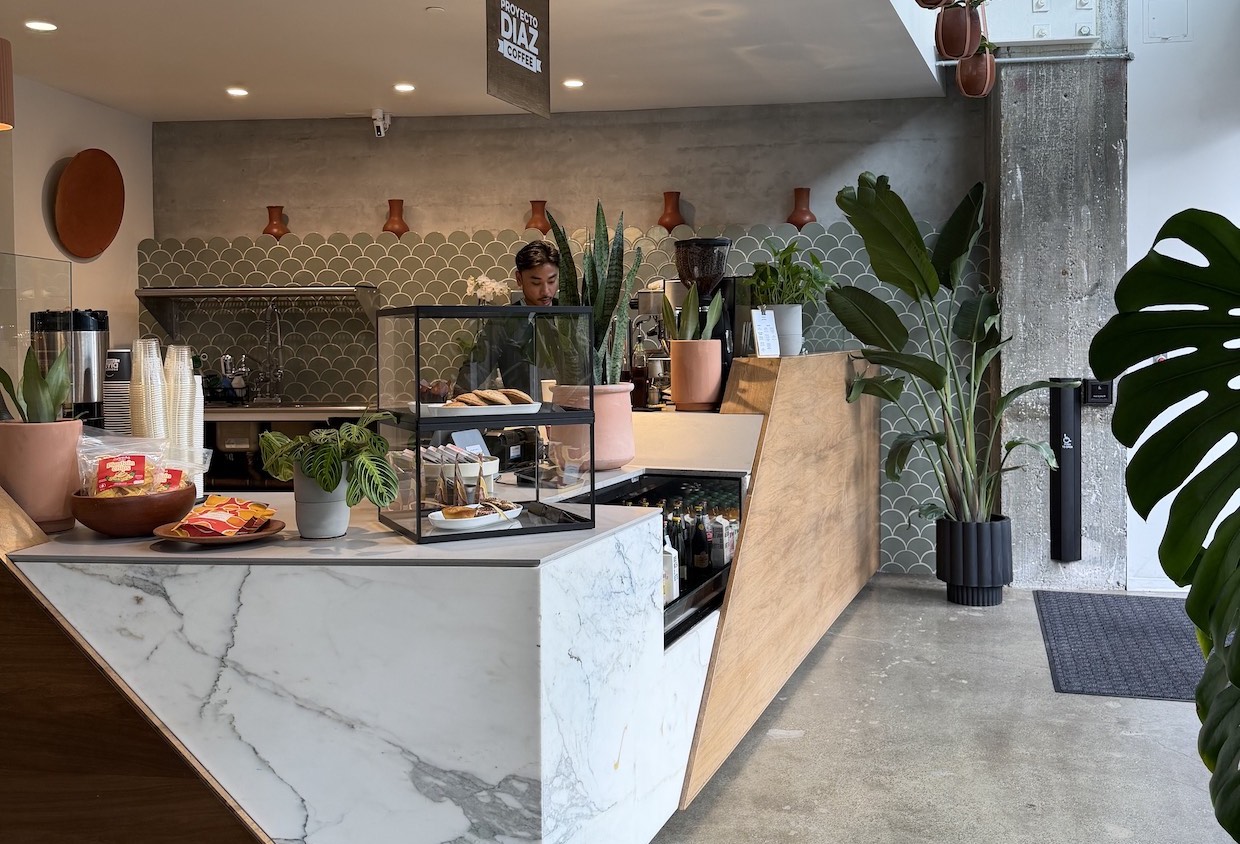 Proyecto Diaz Opens Second Oakland Cafe, Launches Metate Chocolate