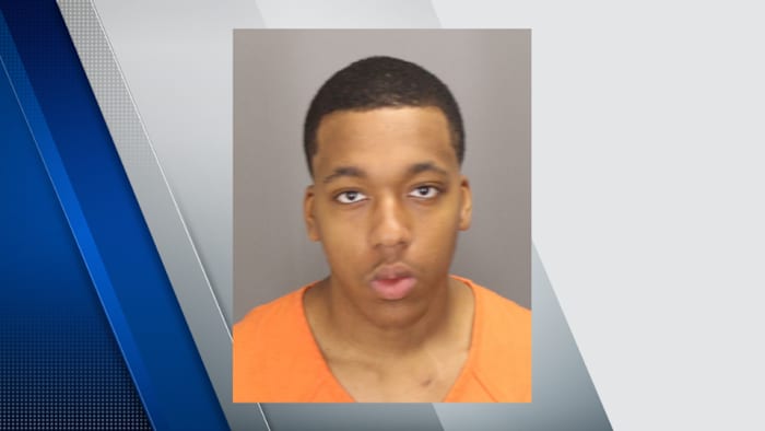 Teen charged after stabbing someone at Oakland University, officials say