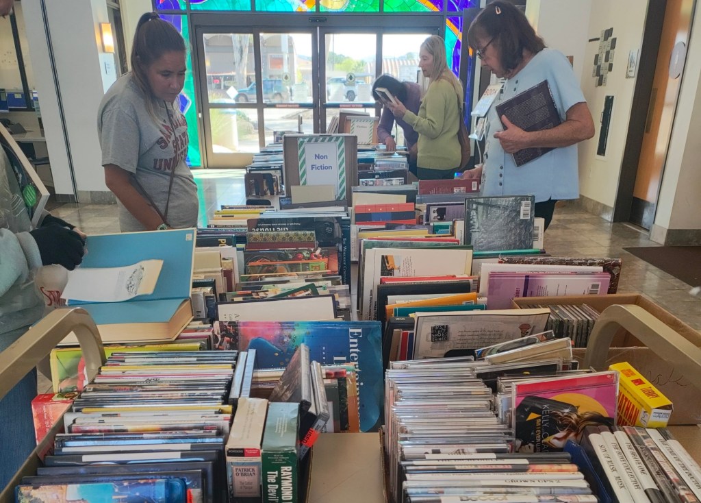 Friends of the Ramona Library promote reading at two events – San Diego Union-Tribune