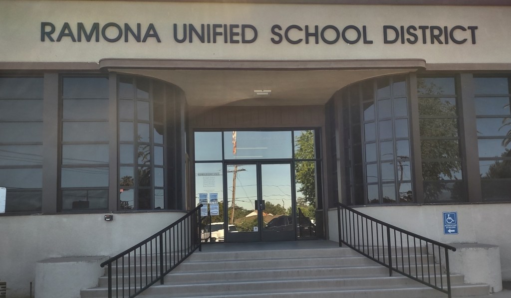 Ramona Unified trustees vote to send 12 layoff notices to teachers, staff – San Diego Union-Tribune