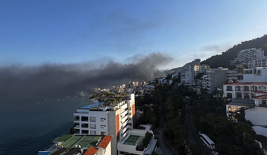 Angelenos get stuck in Mexico after cartel firestorm