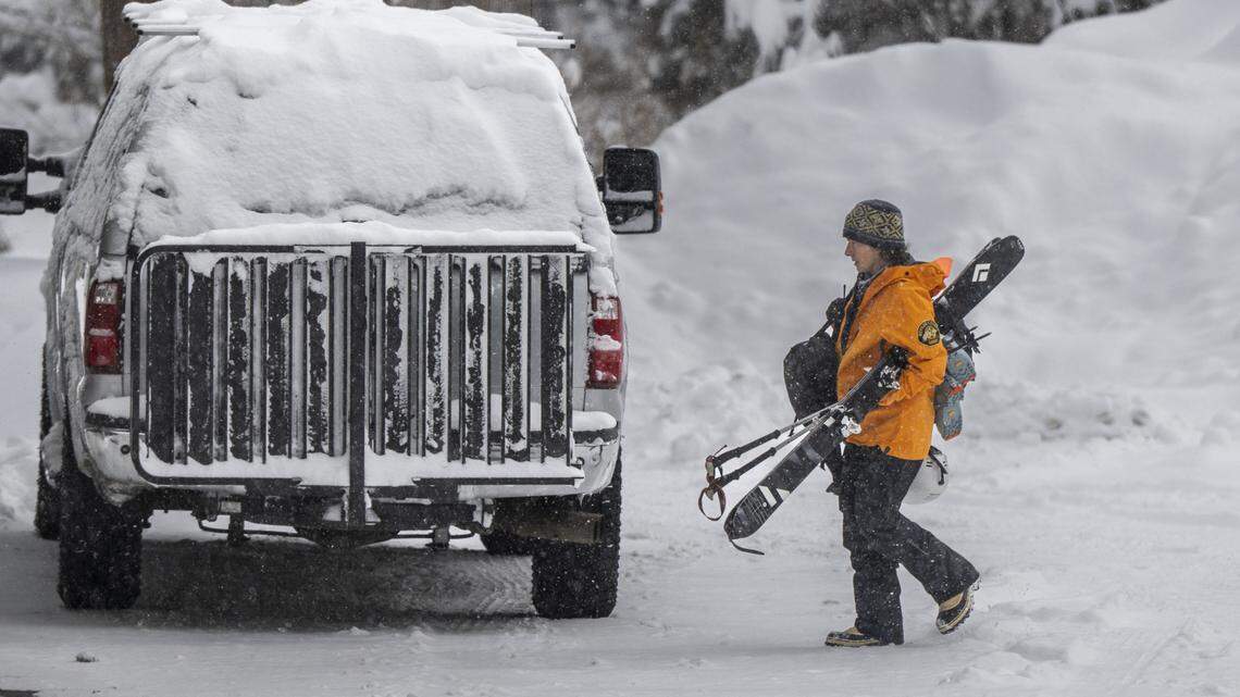 Sheriff: 8 people were dead after avalanche near Truckee