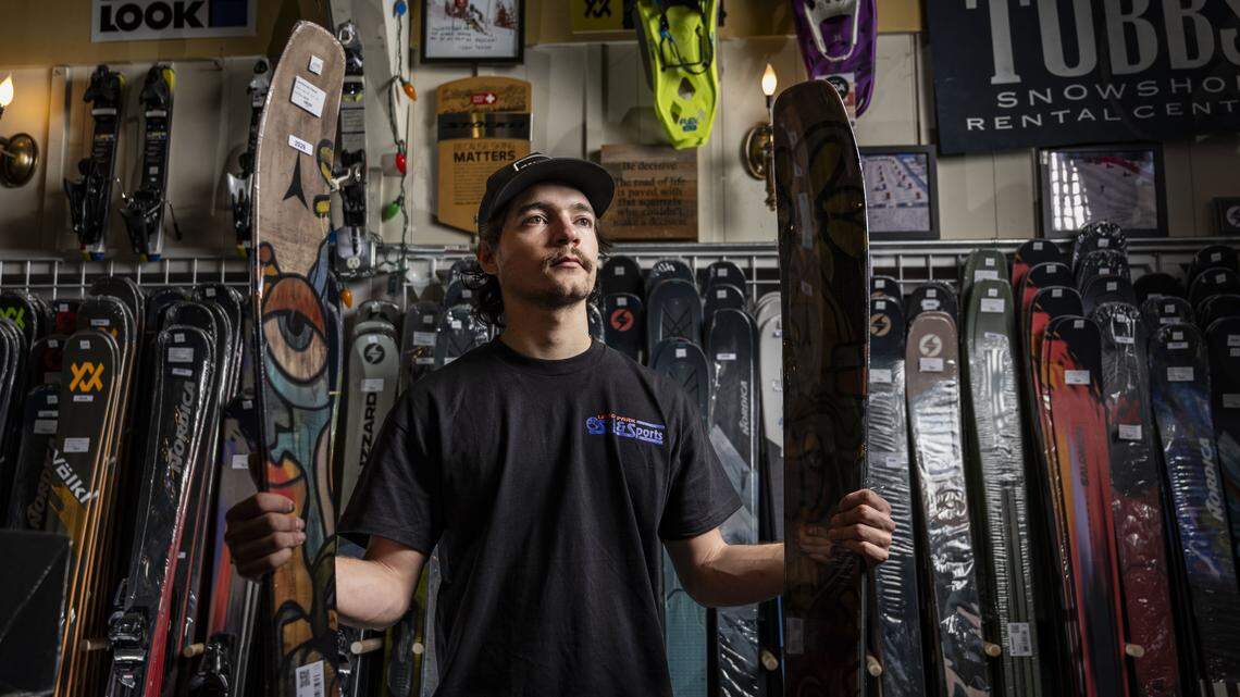 Skiers rescue man buried in snow at Palisades Tahoe