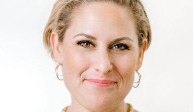 Valley Water director's protest vote continues poor judgment