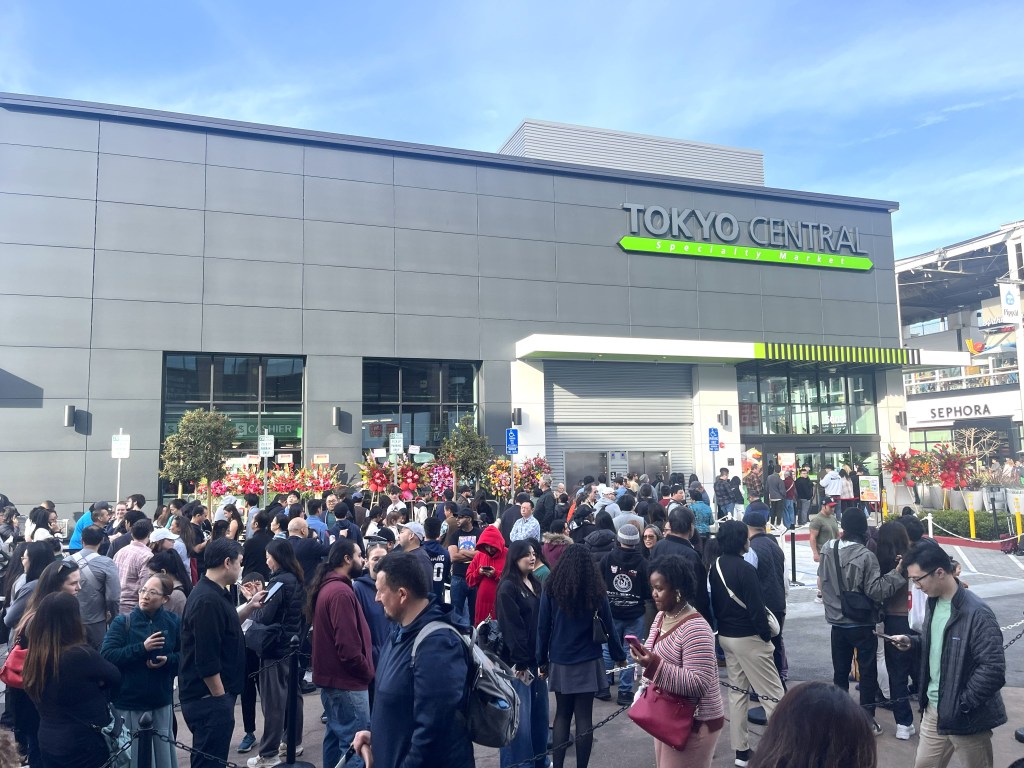 Bay Area Asian grocery store Tokyo Central opens in Emeryville